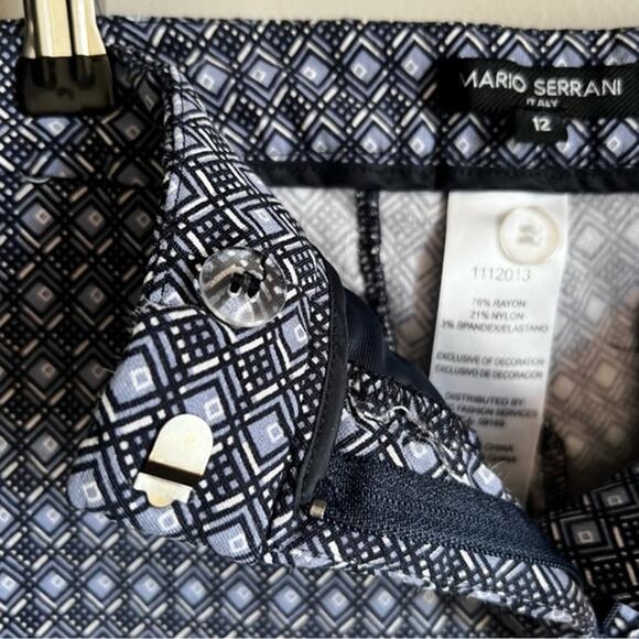 Mario Serani Italy Women’s Comfort Stretch Blue Bermuda Shorts Size 12 - Picture 3 of 7